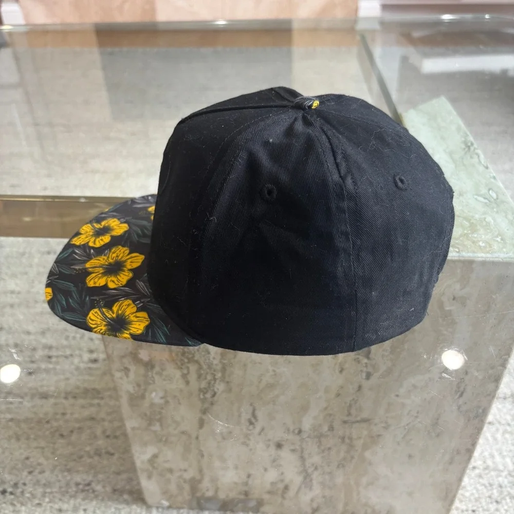 Disney Mickey Mouse Snapback Hat Adult OSFM Black Floral Excellent Tropical